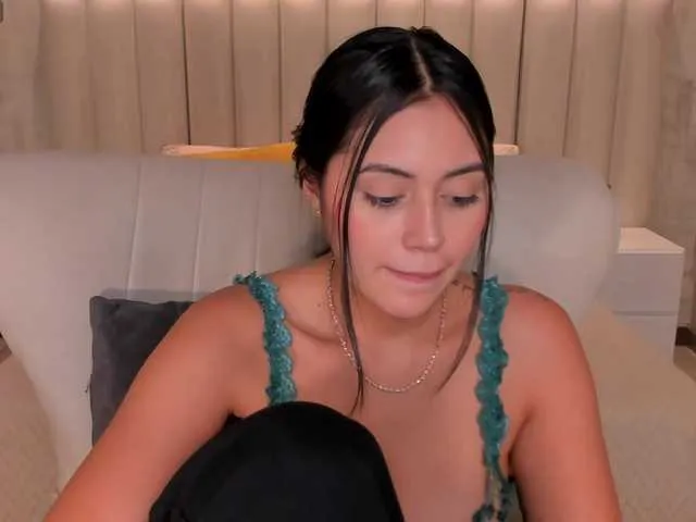 Live sex webcam photo for AmbarJames #293712029