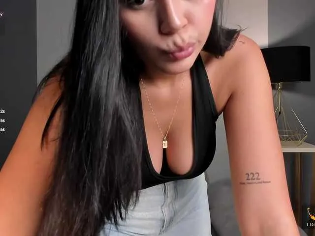 Live sex webcam photo for AmbarJames #293882884
