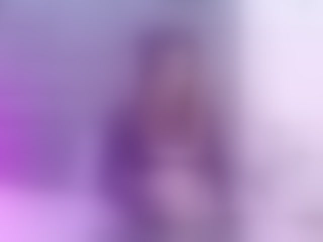 Live sex webcam photo for Amber-Foxx #294131156