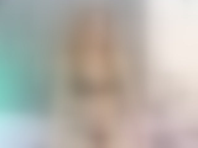Live sex webcam photo for Amber-Foxx #294136285
