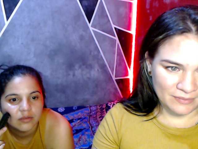 Live sex webcam photo for Amber-and-Marly #277655186