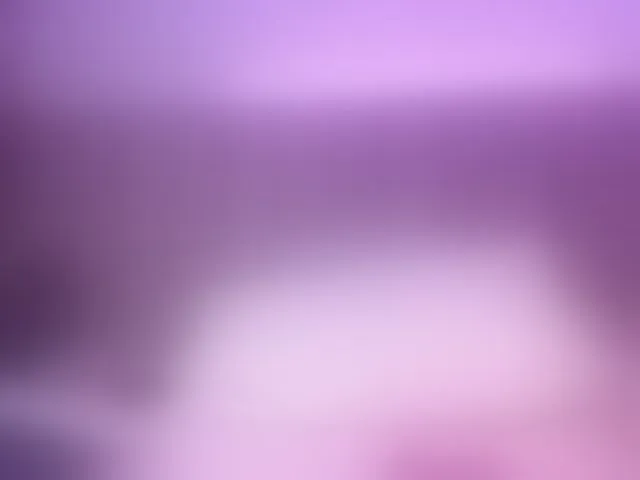 Live sex webcam photo for Amber-fox #293370458