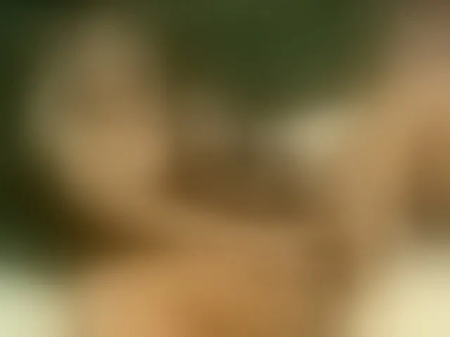 Live sex webcam photo for AmberGolden #293337419