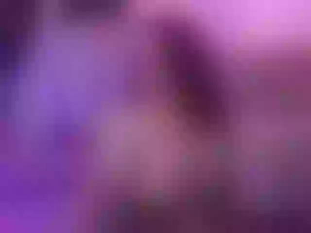 Live sex webcam photo for AmberKent #290975924