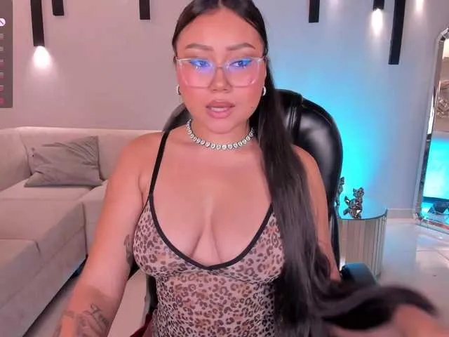 Live sex webcam photo for AmberLewis #291829128