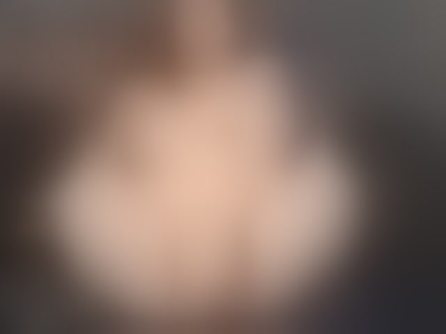 Live sex webcam photo for Amberr35 #294252256