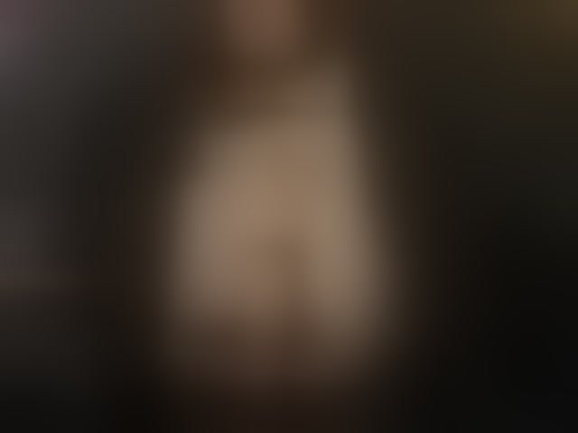Live sex webcam photo for Amberr35 #294323555