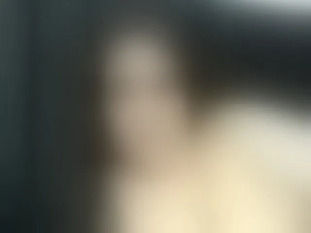 Live sex webcam photo for Ameli-12 #293964144