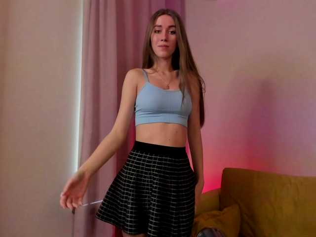 Live sex webcam photo for AmeliaAttom #277297658