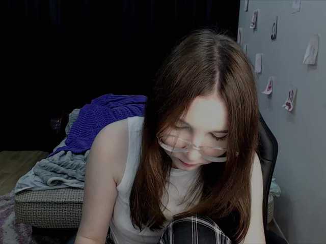 Live sex webcam photo for AmeliaMeow #276265110