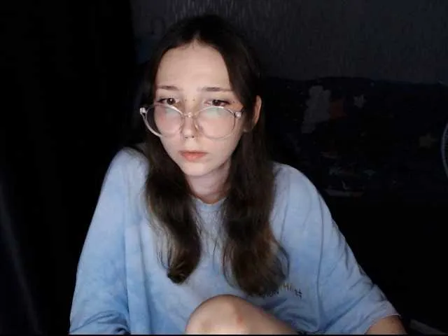 Live sex webcam photo for AmeliaMeow #291517455