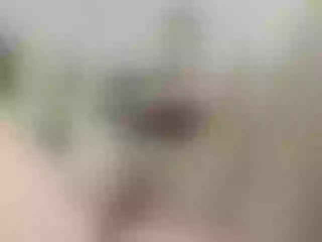 Live sex webcam photo for Amelie7 #290436152
