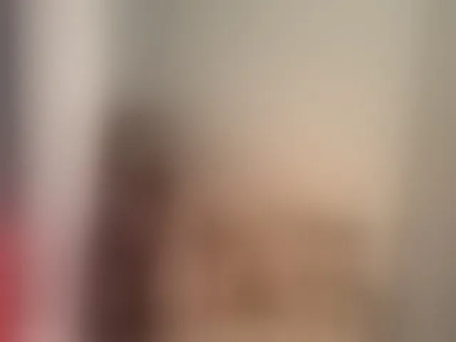 Live sex webcam photo for AmelieCrosby #292442207