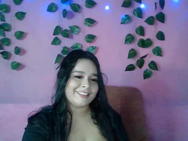 Live sex webcam photo for Ameliesif #276529369