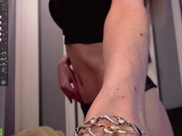 Live sex webcam photo for Amellea #290601143