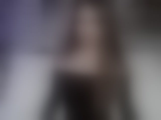 Live sex webcam photo for Amellea #294072436