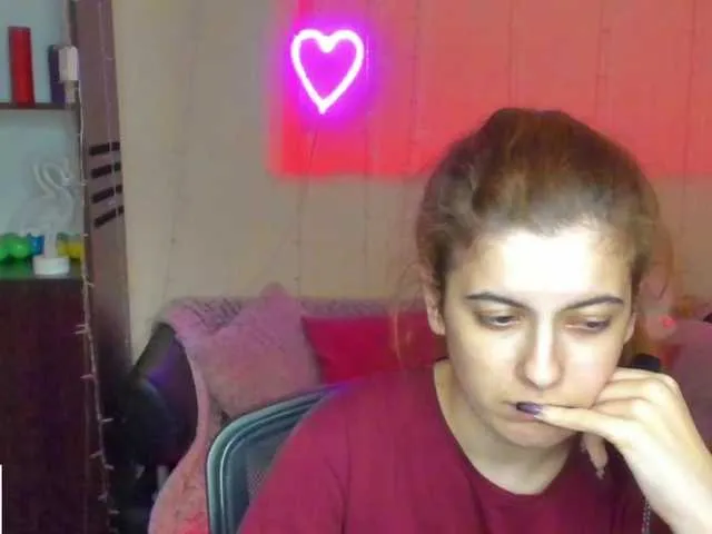 Live sex webcam photo for AminaBeatris13 #276435499