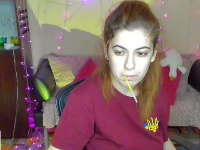 Live sex webcam photo for AminaBeatris13 #276437790