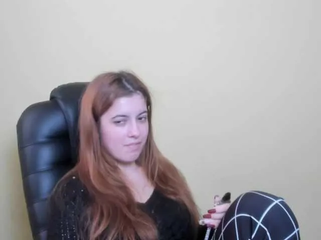 Live sex webcam photo for AminaBeatris13 #276514308