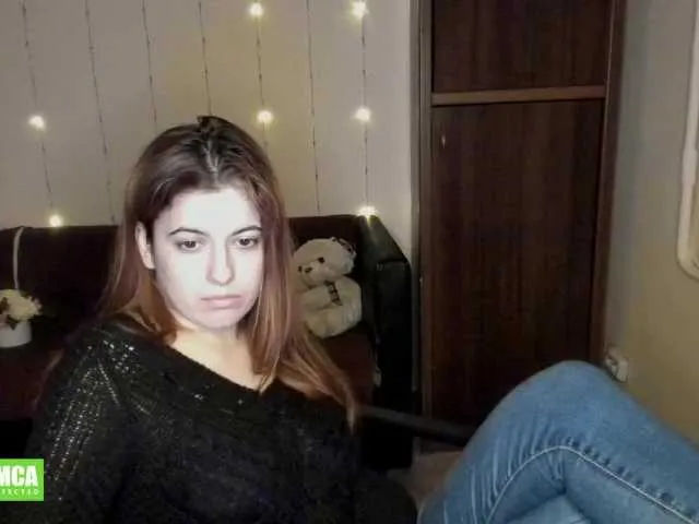 Live sex webcam photo for AminaBeatris13 #276527754