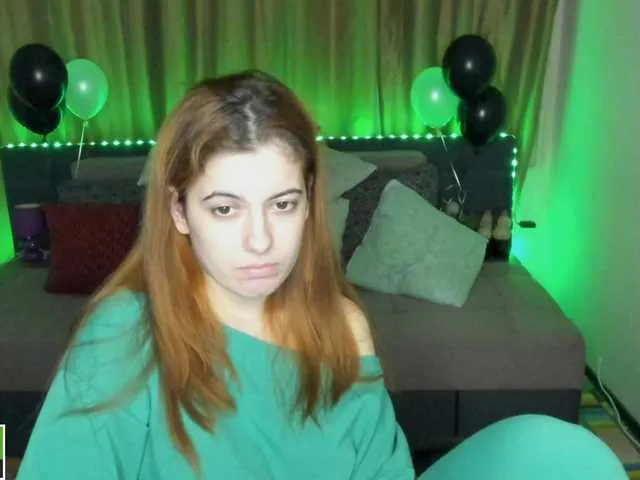 Live sex webcam photo for AminaBeatris13 #276556246