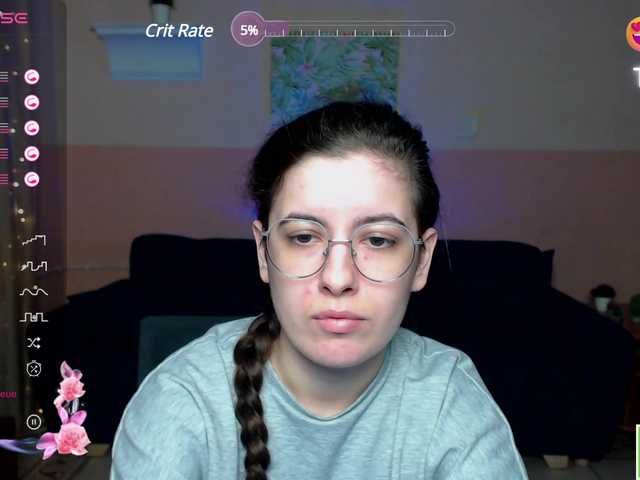 Live sex webcam photo for AminaBeatris13 #290820136