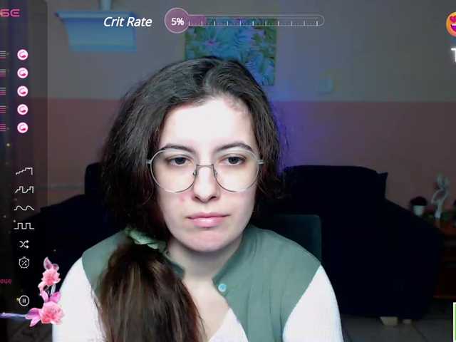 Live sex webcam photo for AminaBeatris13 #290838227