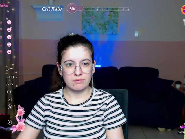 Live sex webcam photo for AminaBeatris13 #290984037