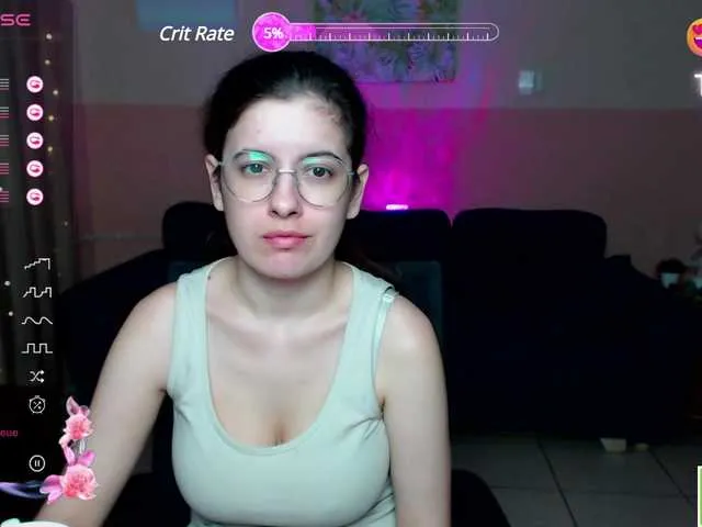 Live sex webcam photo for AminaBeatris13 #291276956