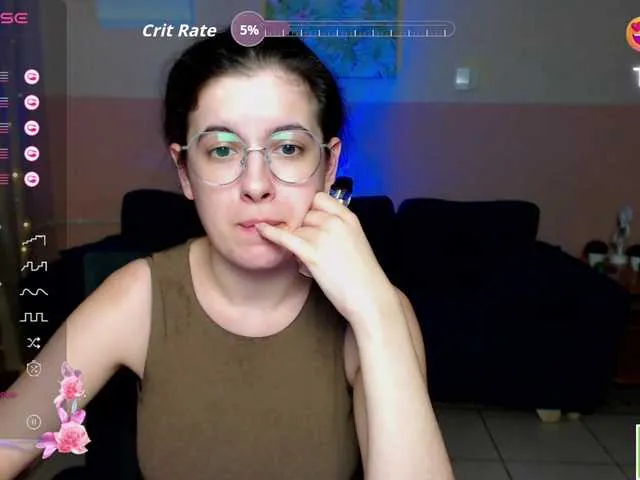 Live sex webcam photo for AminaBeatris13 #291622349