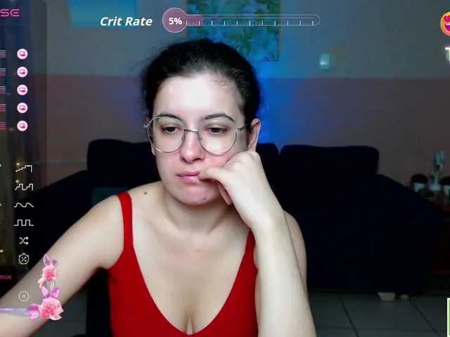 Live sex webcam photo for AminaBeatris13 #291653420