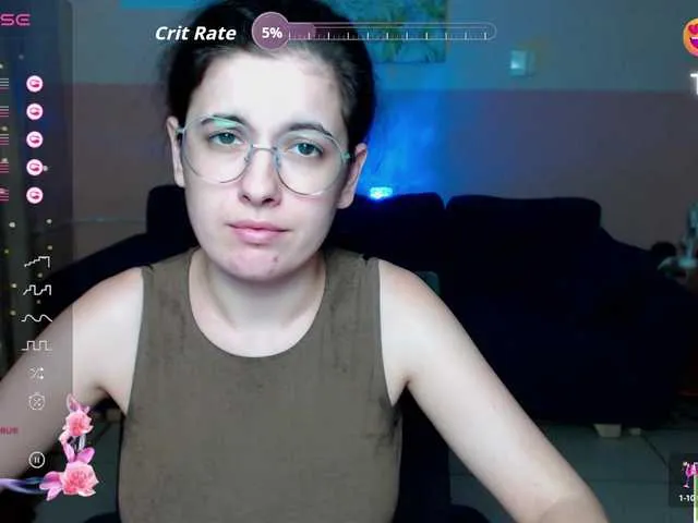 Live sex webcam photo for AminaBeatris13 #291669340