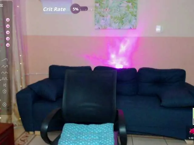 Live sex webcam photo for AminaBeatris13 #291952965