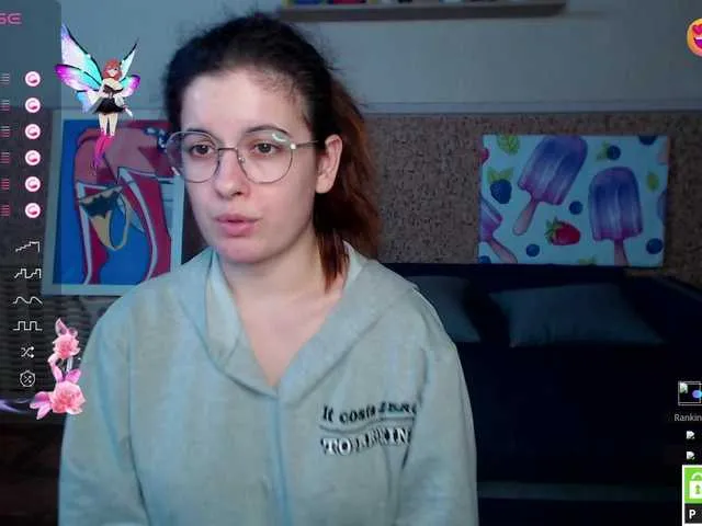 Live sex webcam photo for AminaBeatris13 #292019559