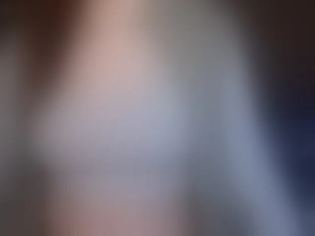 Live sex webcam photo for AminaBeatris13 #292835950