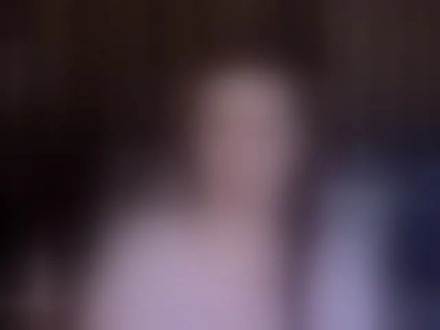 Live sex webcam photo for AminaBeatris13 #293000728