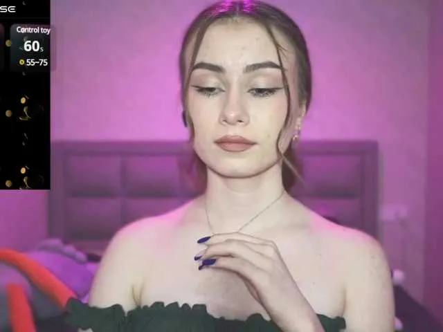 Live sex webcam photo for AminaLuxuryyy #290311988