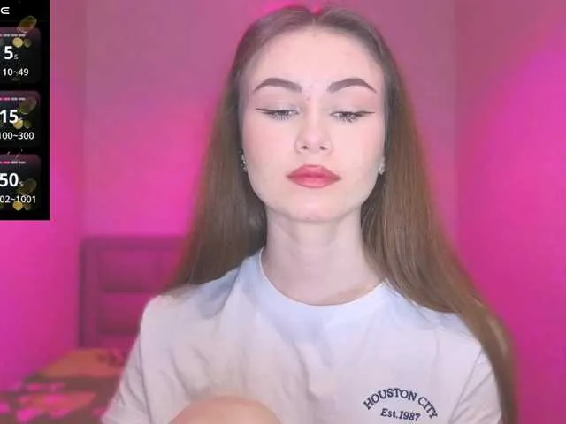 Live sex webcam photo for AminaLuxuryyy #290510304