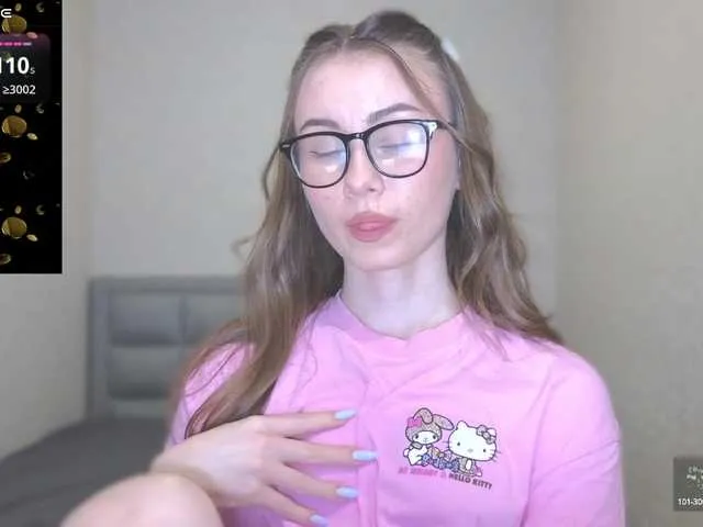 Live sex webcam photo for AminaLuxuryyy #290688073