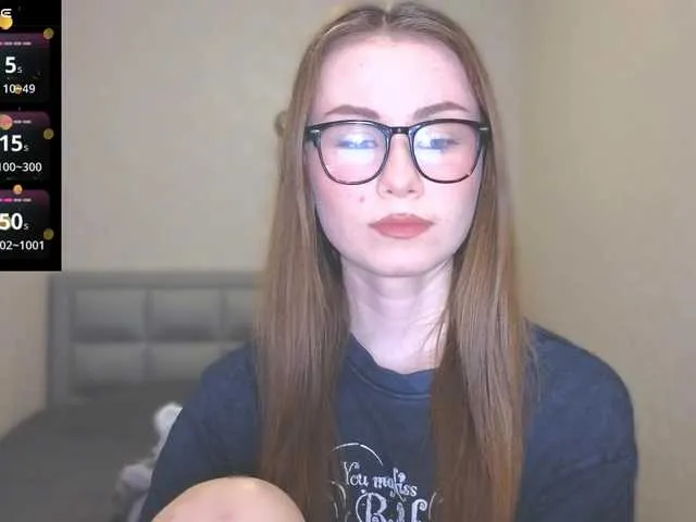 Live sex webcam photo for AminaLuxuryyy #290721432