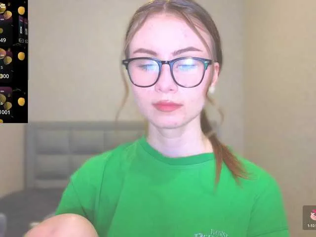 Live sex webcam photo for AminaLuxuryyy #290747692