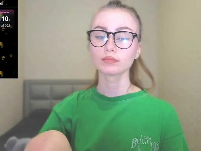 Live sex webcam photo for AminaLuxuryyy #290754589