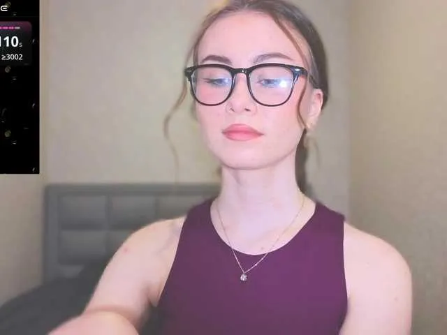 Live sex webcam photo for AminaLuxuryyy #290783876
