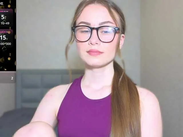 Live sex webcam photo for AminaLuxuryyy #290968303