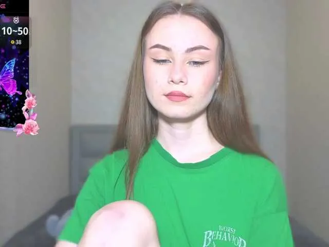 Live sex webcam photo for AminaLuxuryyy #291067154