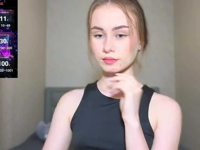 Live sex webcam photo for AminaLuxuryyy #291195866
