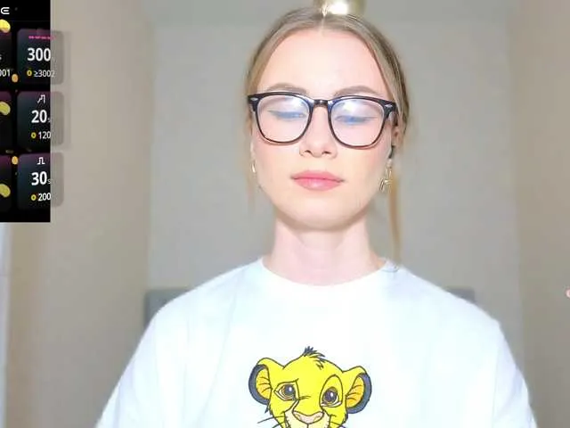 Live sex webcam photo for AminaLuxuryyy #291289547