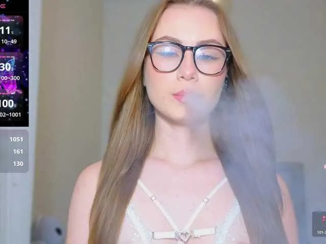 Live sex webcam photo for AminaLuxuryyy #291504399