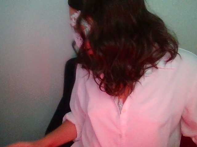 Live sex webcam photo for Amira-Xa #292039982