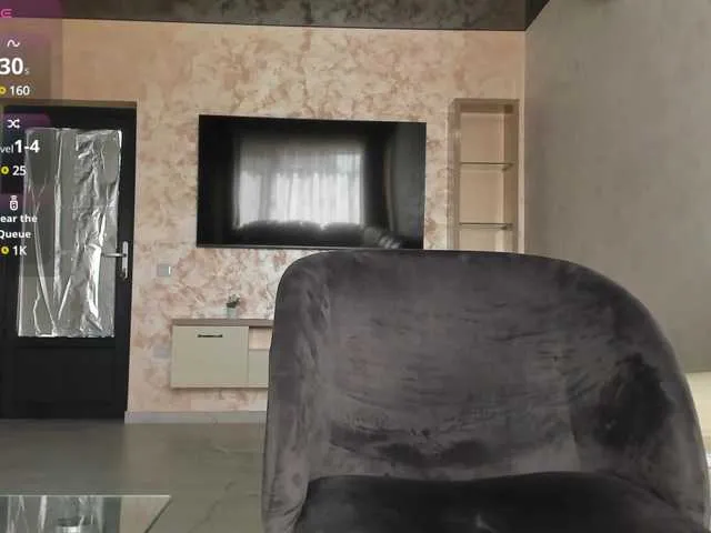 Live sex webcam photo for AmiraRosse #291344220